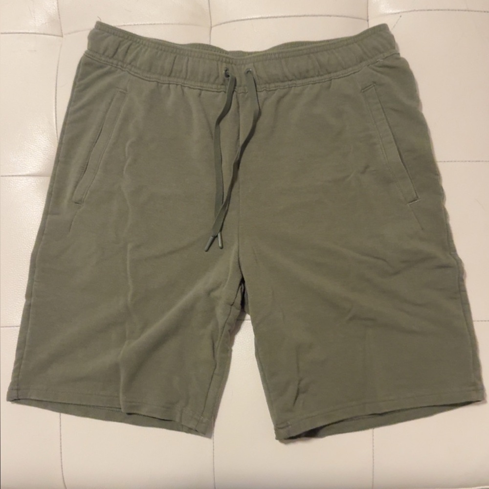 All in Motion shorts